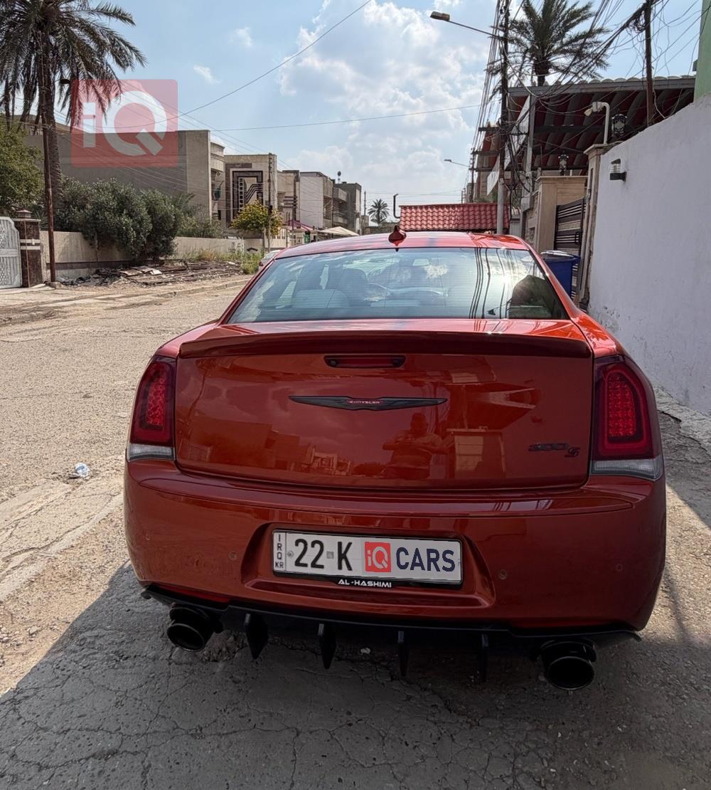 كرايسلر 300